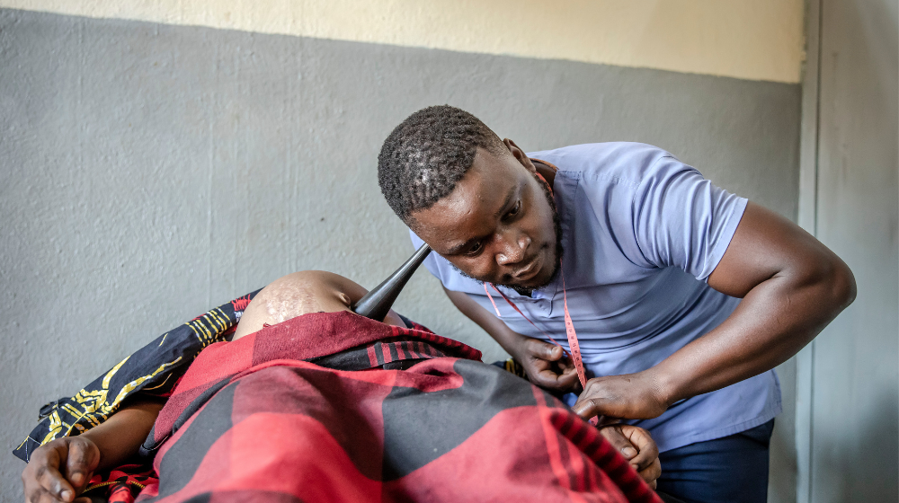 If midwives reached every mother and newborn, 4.3 million lives could be saved each year ©UNFPA