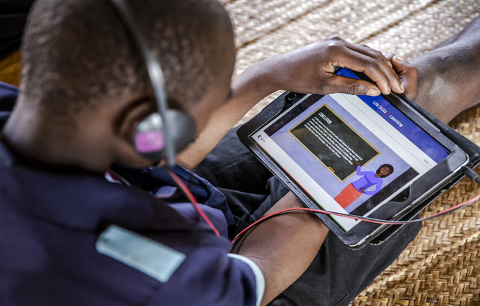 Digital tools supporting girls’ sexual and reproductive health and rights