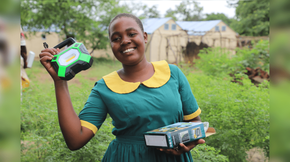 Deborah received a torch and can now study in the evening ©UNFPA/Joseph Scott