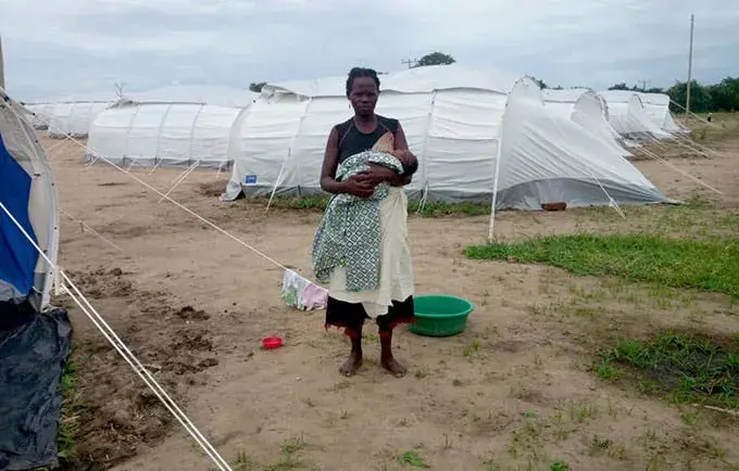 Up a tree and eight months pregnant: A woman’s ordeal in the Malawi floods